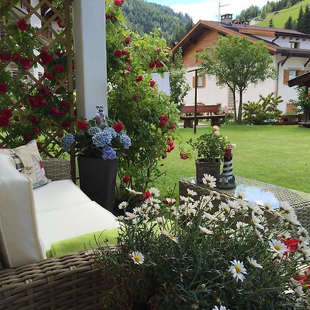 Apartments Vaiolet Santa Cristina Val Gardena Eksteriør billede